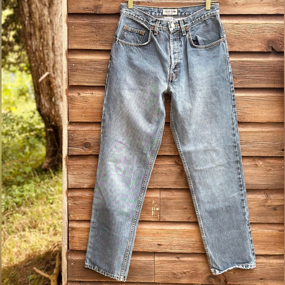 Guess Denim - Guess Vintage high rise Jeans - size 28 - made in Canada - button fly